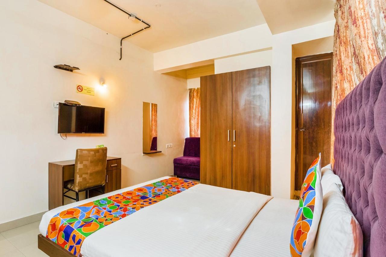 Fabhotel Astra Suites - Hsr Main Road Бангалор Экстерьер фото