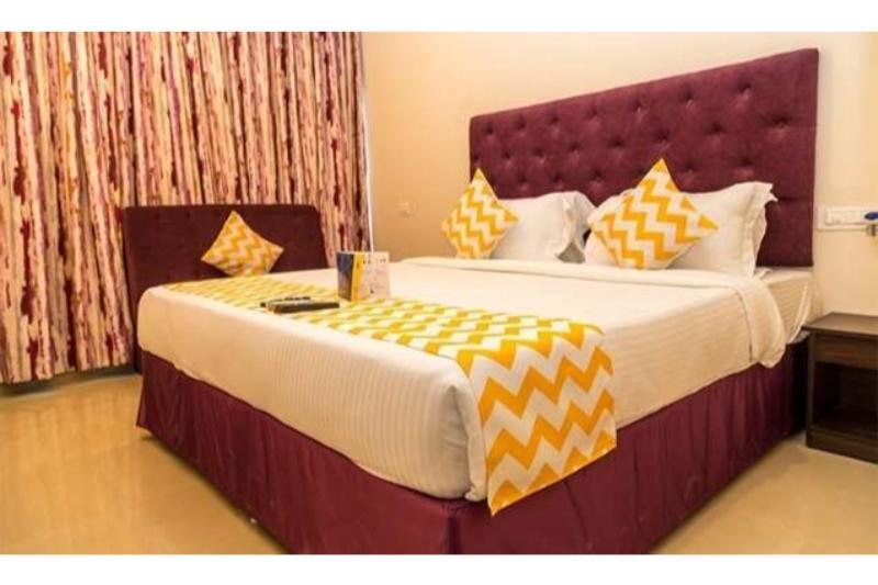 Fabhotel Astra Suites - Hsr Main Road Бангалор Экстерьер фото