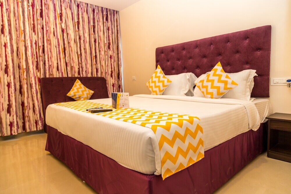 Fabhotel Astra Suites - Hsr Main Road Бангалор Экстерьер фото